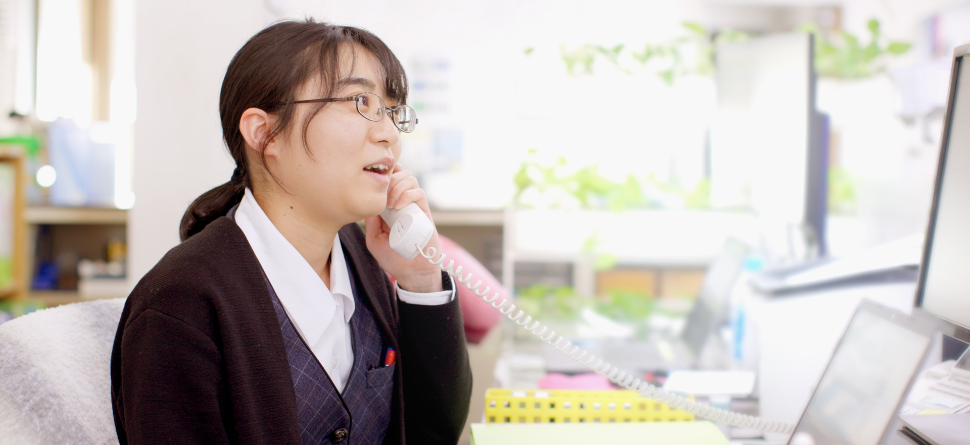 渡部容器株式会社